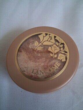 LANCOME GLOW SUBTIL SILKY CREME HIGHLIGHTER